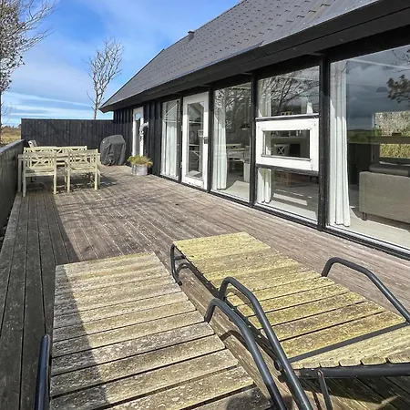 Feriehus Cozy In With House A Panoramic View